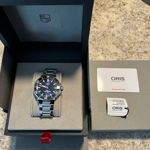Oris Aquis Watch